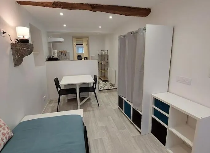 Centre-ville D'hasparren Lägenhet *